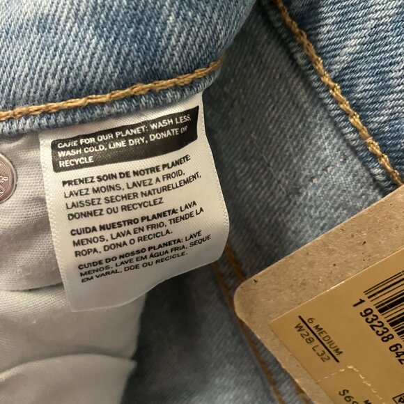 Women's Levi jeans 501 size 6 - Picture 6 of 8